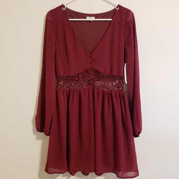 Tobi Dresses & Skirts - NWT TOBI Burgandy Lace Dress